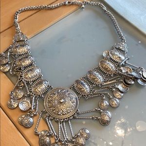 Fashion silver necklace